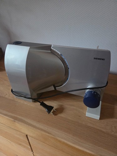 Brotschneidemaschine